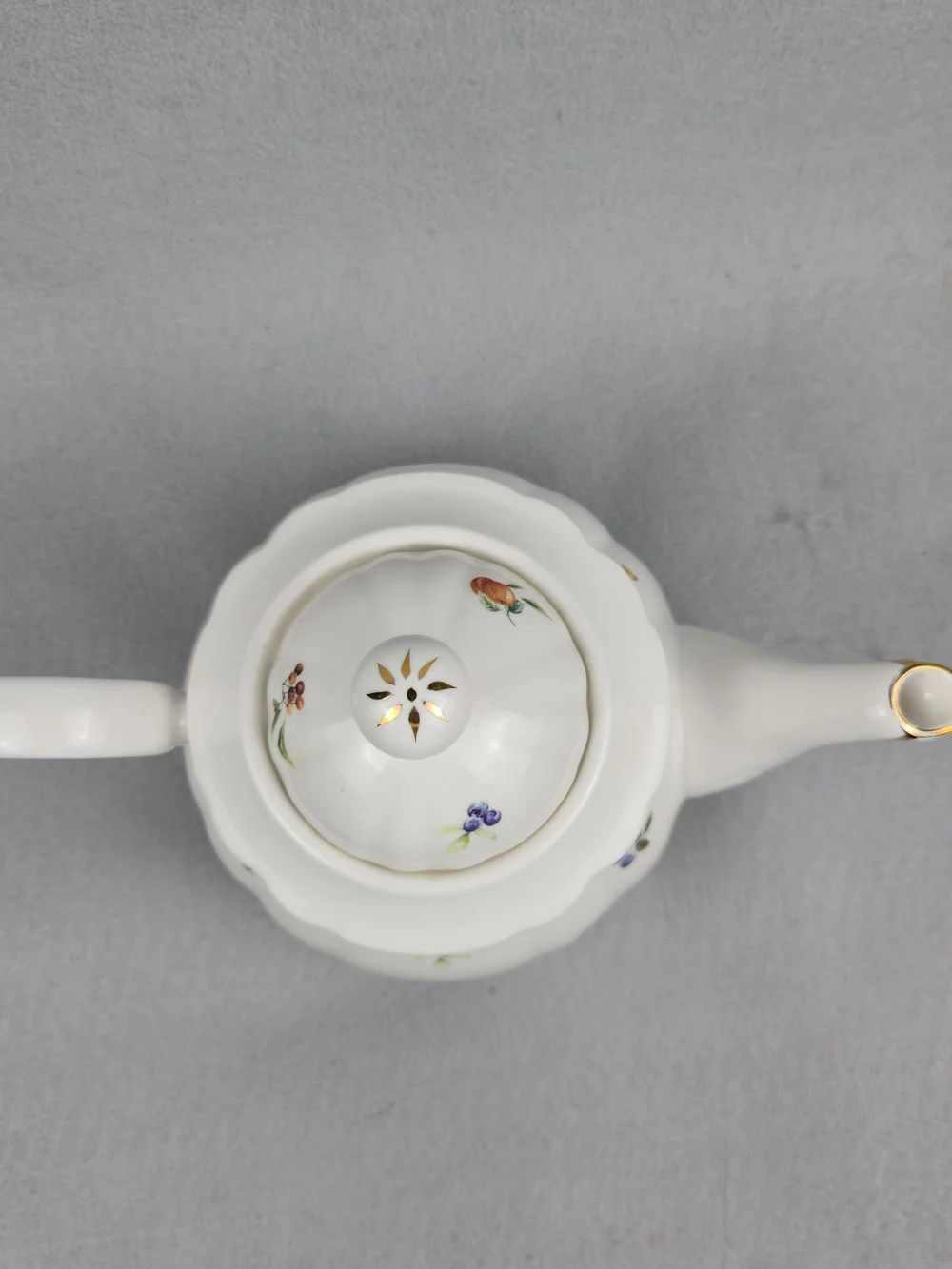 Grace Teaware White Fluted Fruit & Floral Fine Porcelain Teapot Gold Trim
